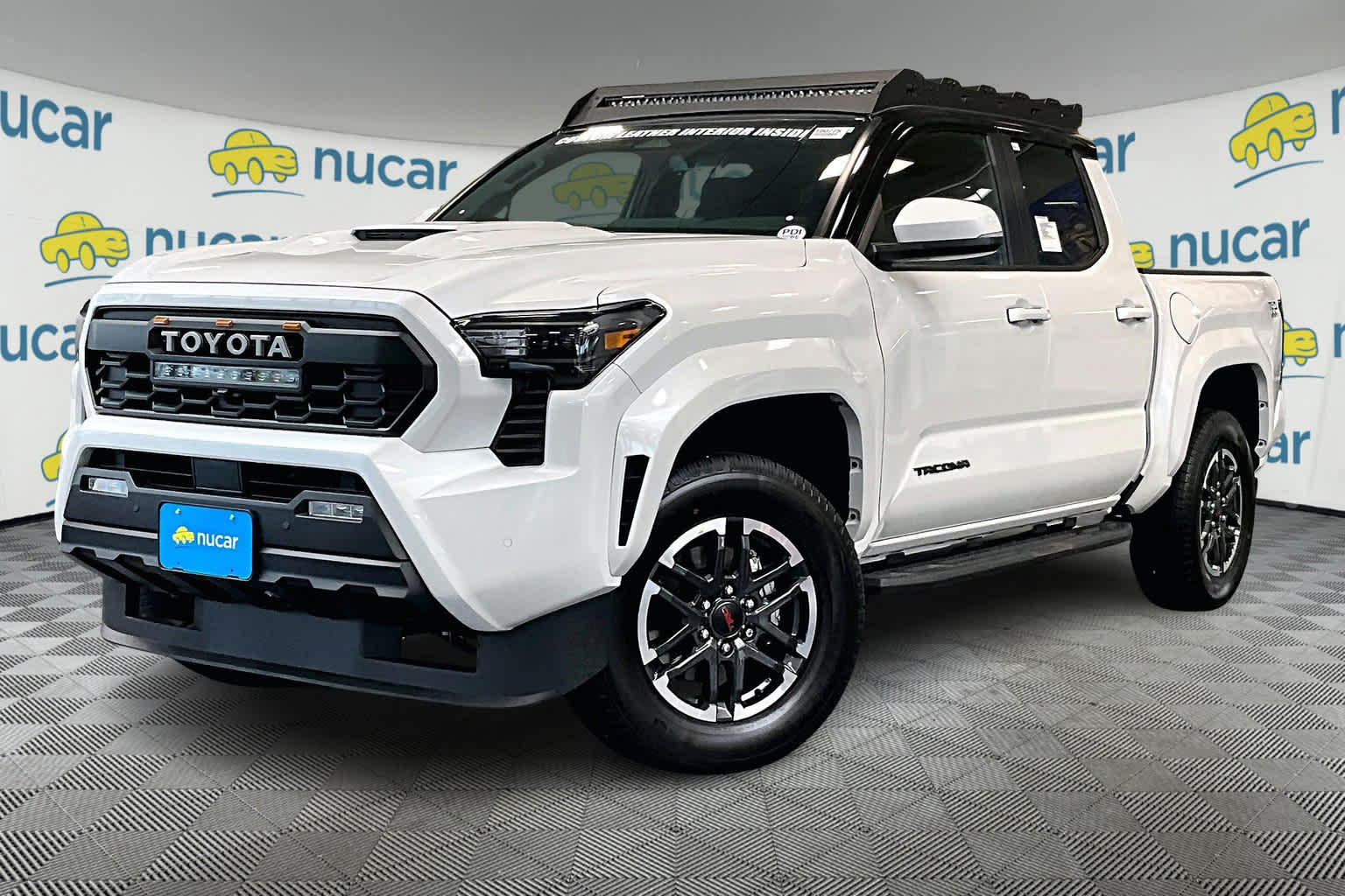 2025 Toyota Tacoma TRD Sport - Photo 4