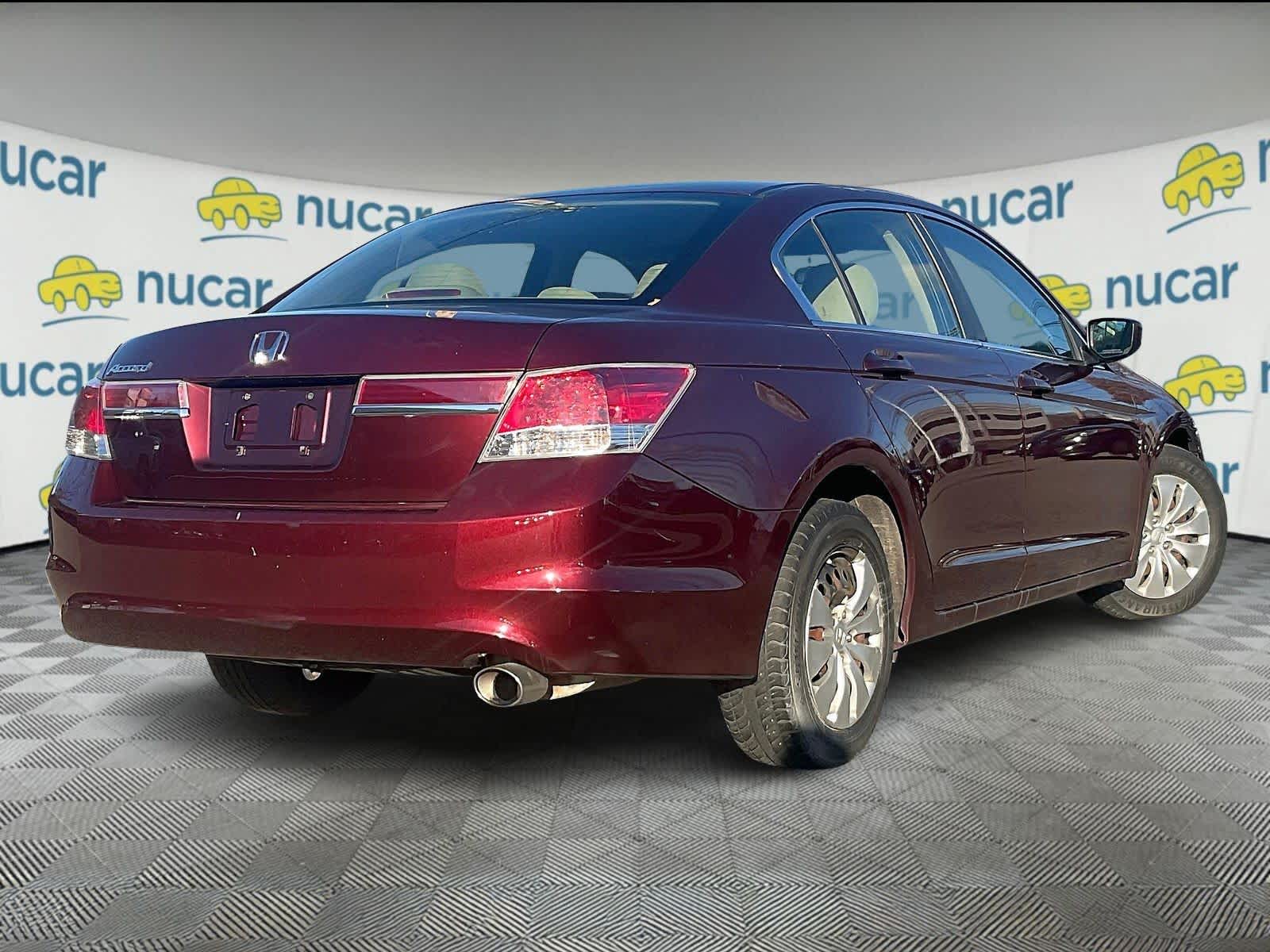 2011 Honda Accord LX - Photo 6