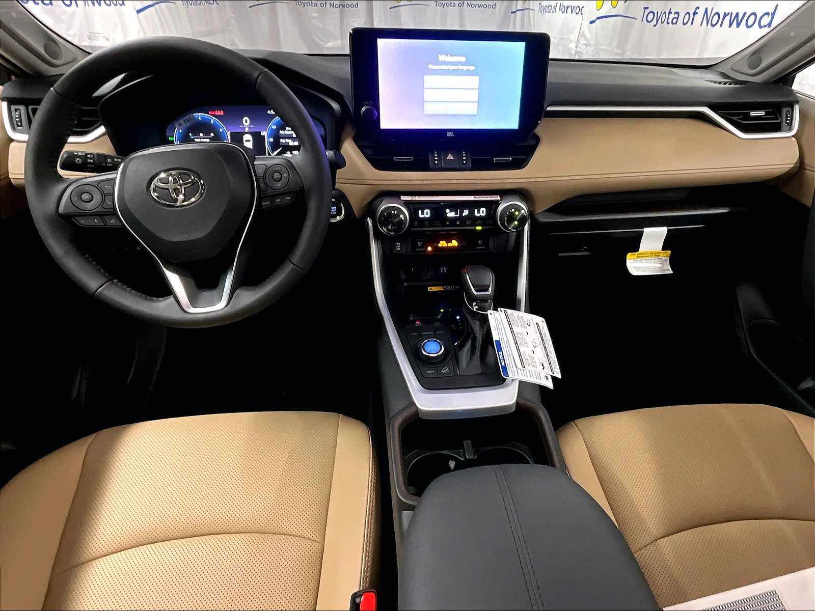 2025 Toyota RAV4 Limited - Photo 12