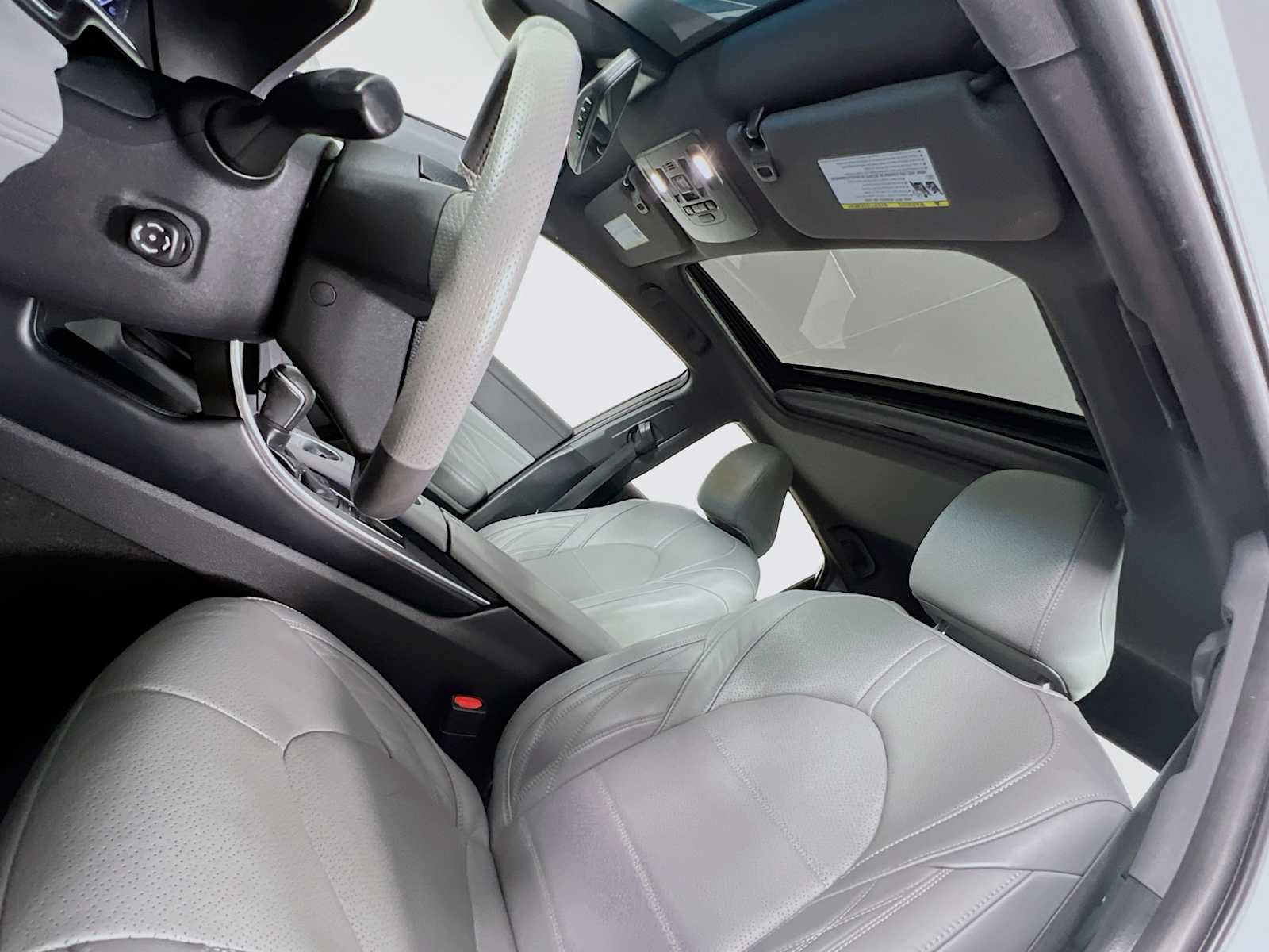 2019 Toyota Avalon Limited - Photo 23