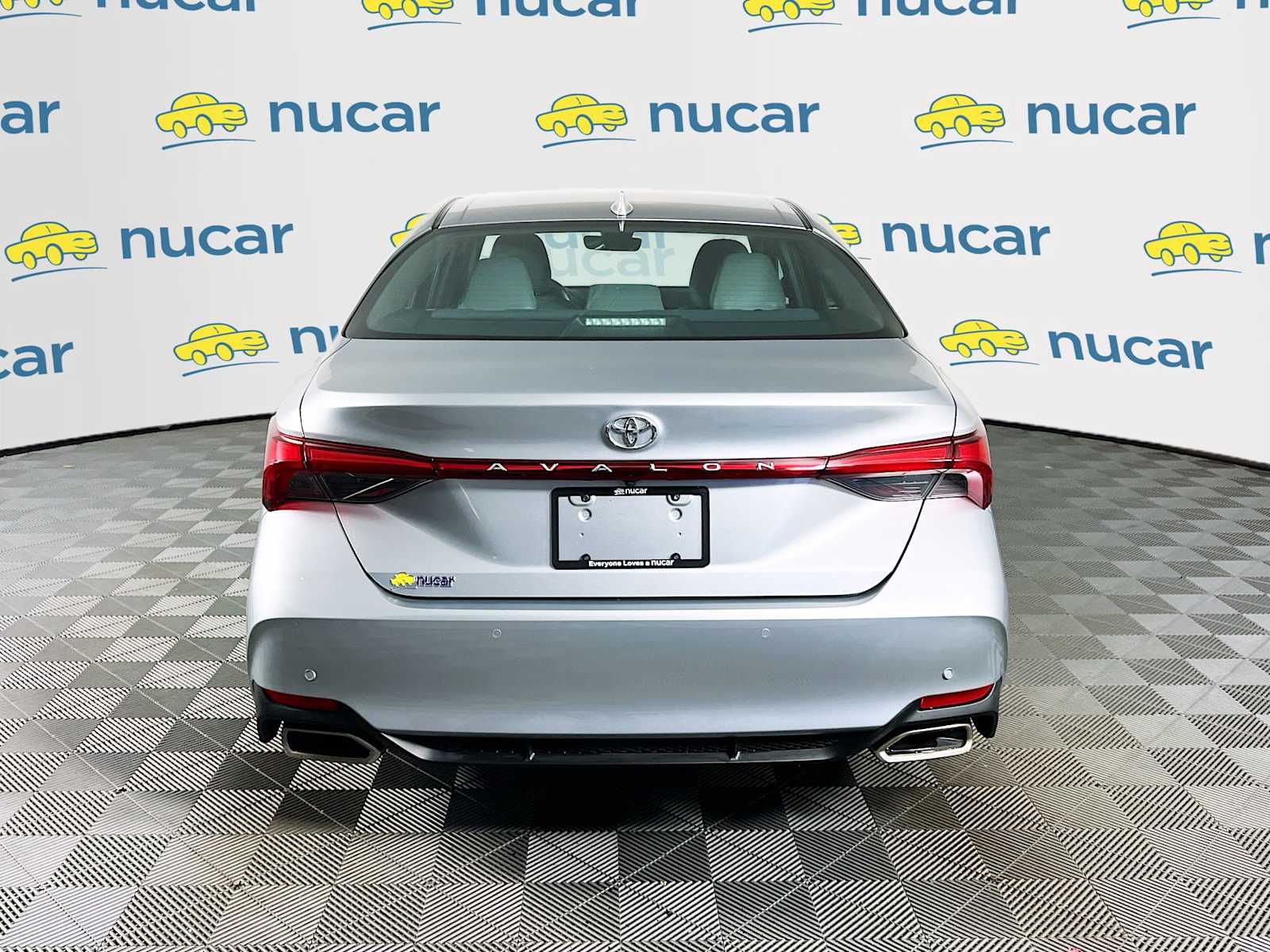 2019 Toyota Avalon Limited - Photo 6
