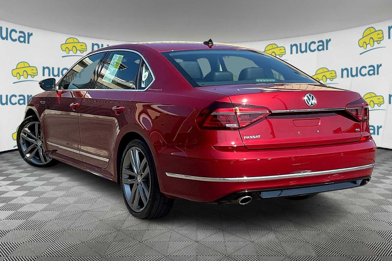 2019 Volkswagen Passat 2.0T SE R-Line - Photo 4