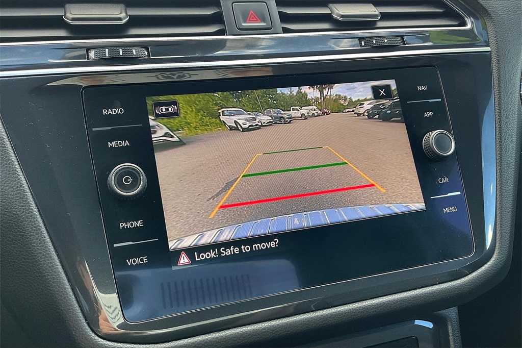 2022 Volkswagen Tiguan 2.0T SEL R-Line - Photo 18
