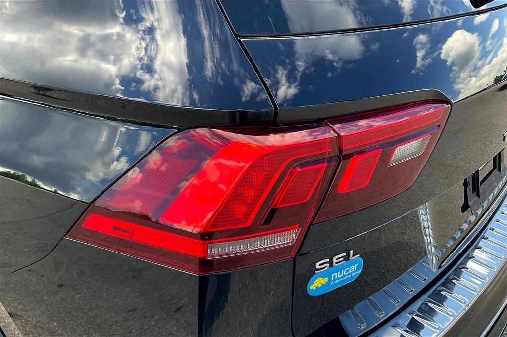2022 Volkswagen Tiguan 2.0T SEL R-Line - Photo 31
