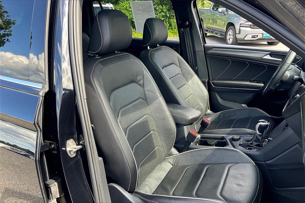 2022 Volkswagen Tiguan 2.0T SEL R-Line - Photo 10