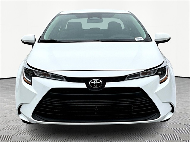 2023 Toyota Corolla LE - Photo 2