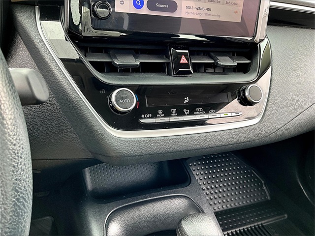 2023 Toyota Corolla LE - Photo 22