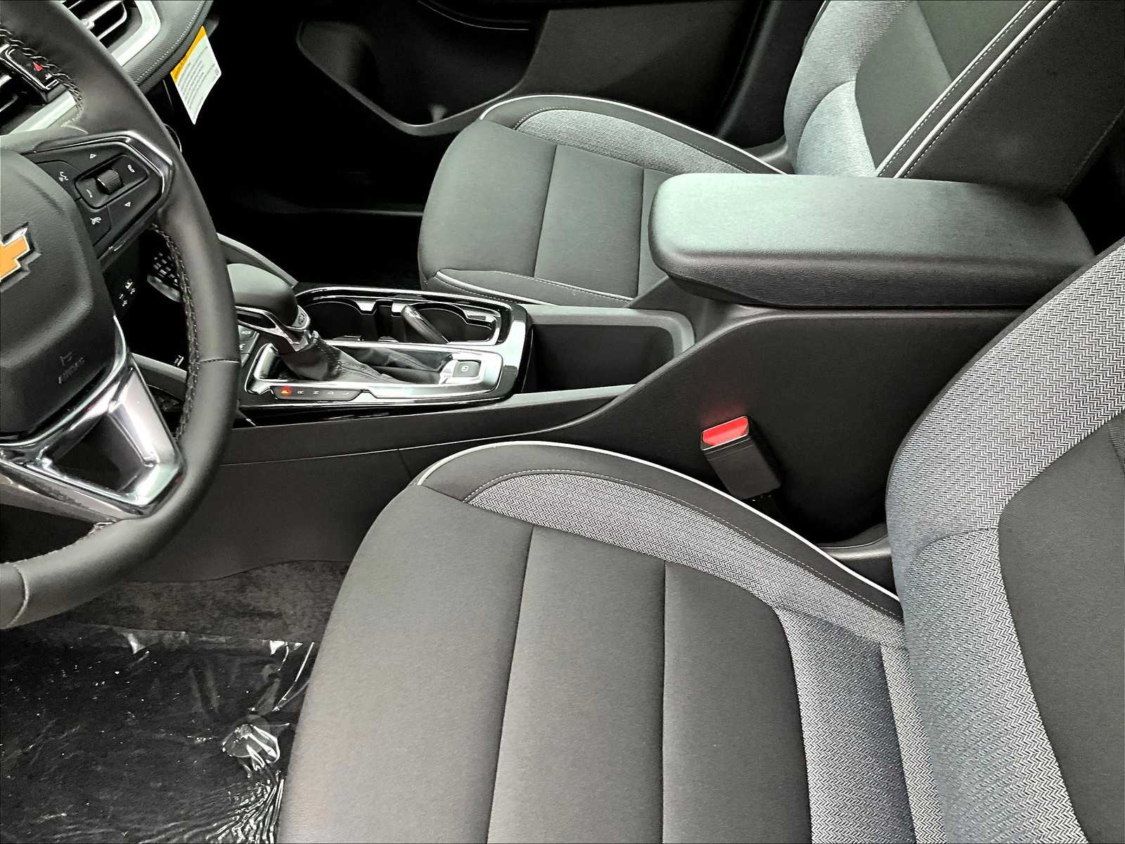 2026 Chevrolet TrailBlazer LT - Photo 14