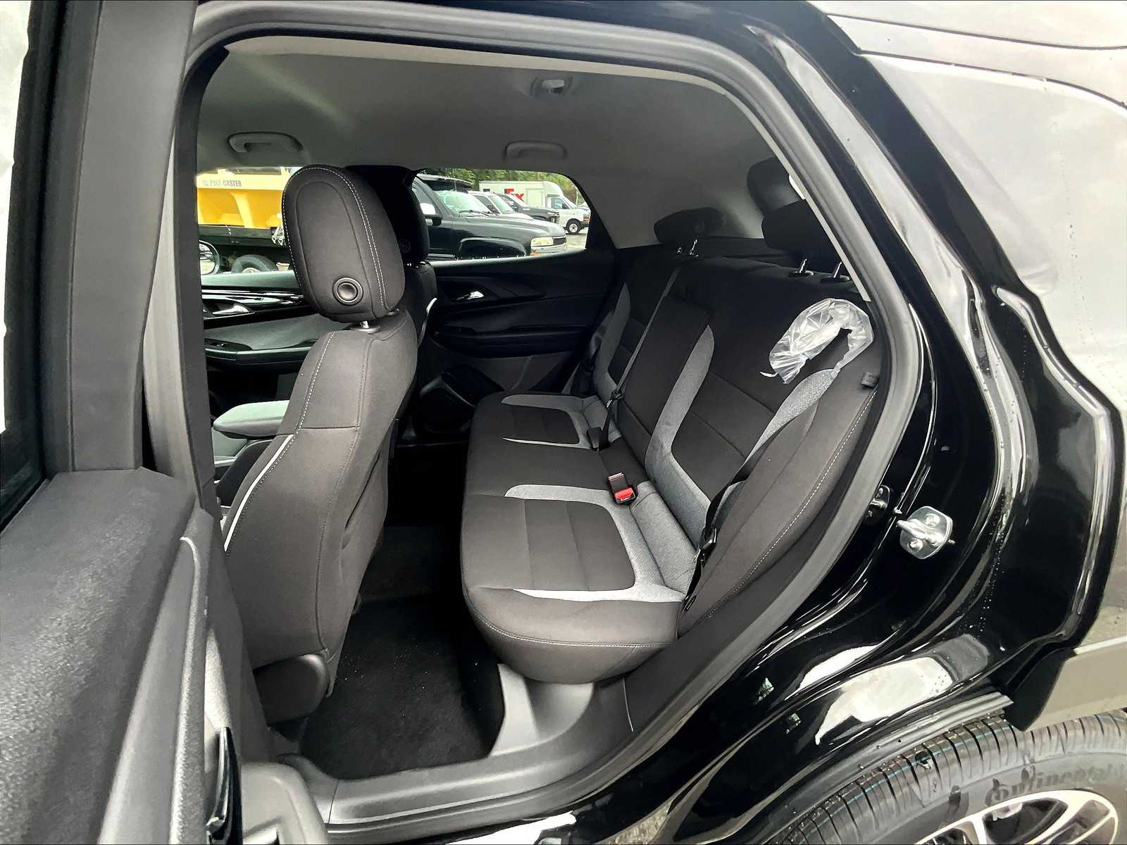 2026 Chevrolet TrailBlazer LT - Photo 15