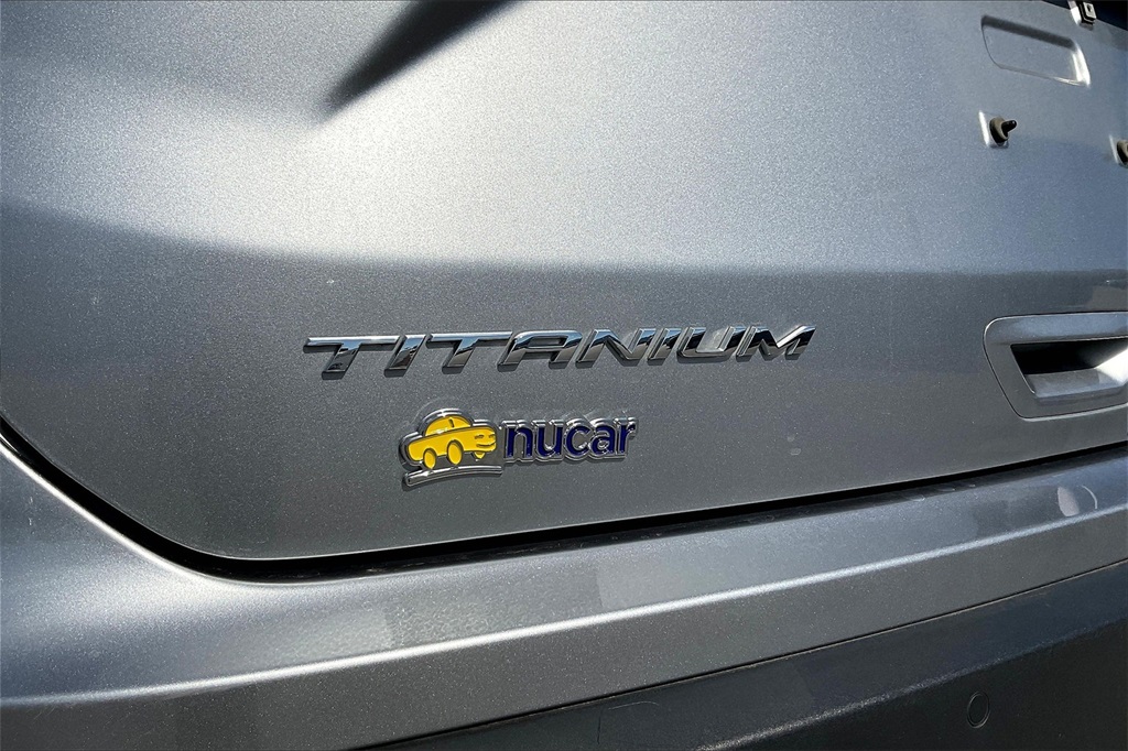 2022 Ford Edge Titanium - Photo 26