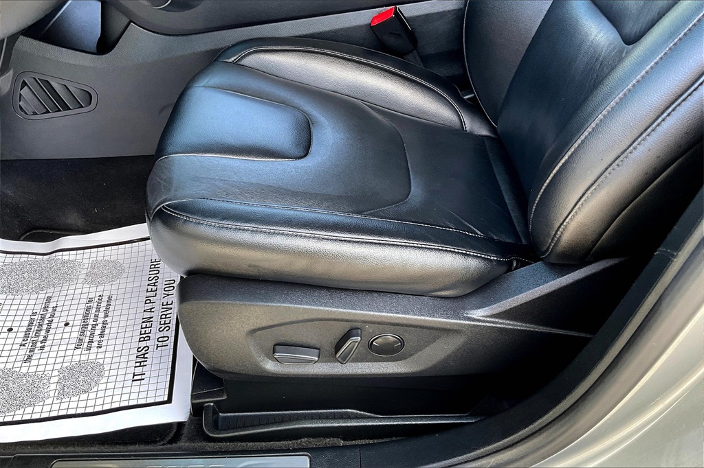 2022 Ford Edge Titanium - Photo 32