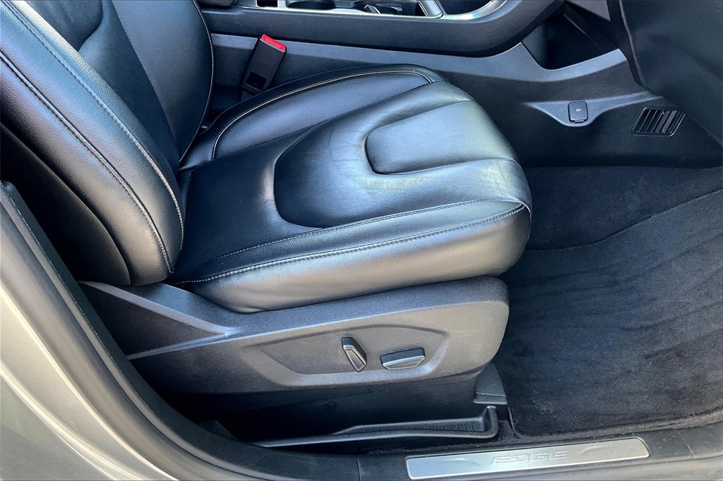 2022 Ford Edge Titanium - Photo 35