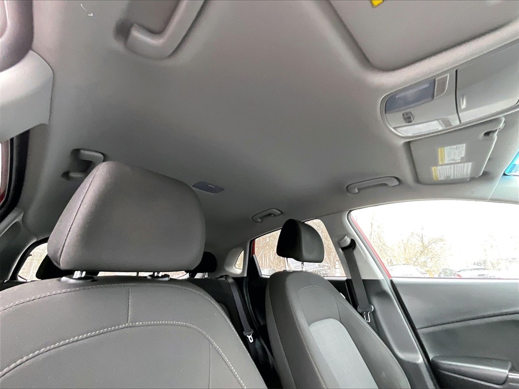 2022 Hyundai Kona SEL - Photo 7