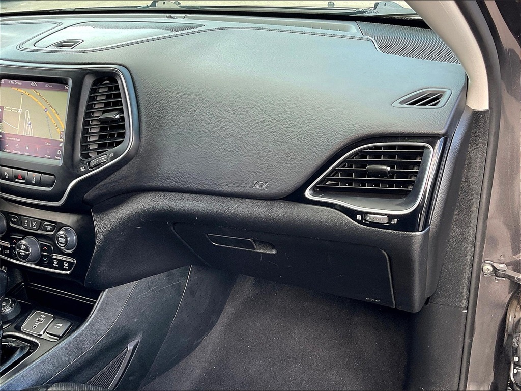 2023 Jeep Cherokee Altitude - Photo 12