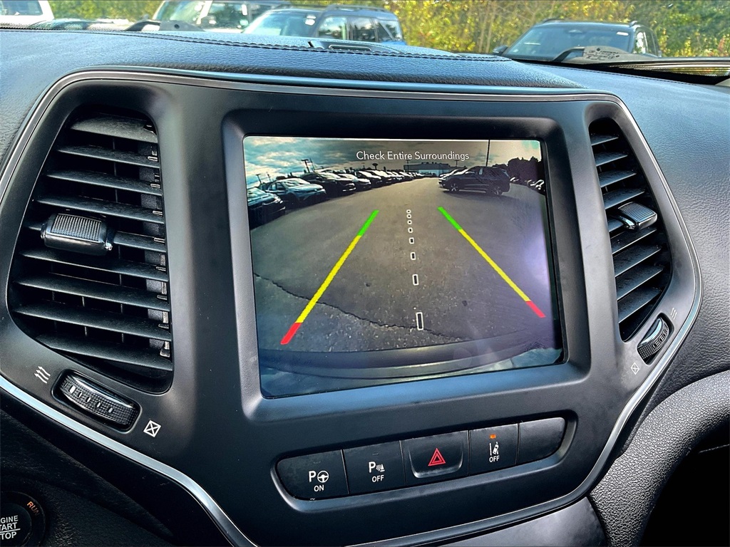 2023 Jeep Cherokee Altitude - Photo 18