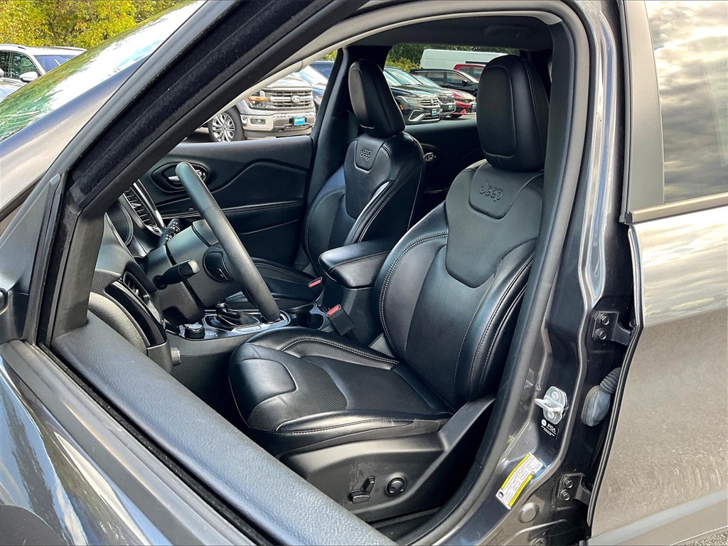 2023 Jeep Cherokee Altitude - Photo 9