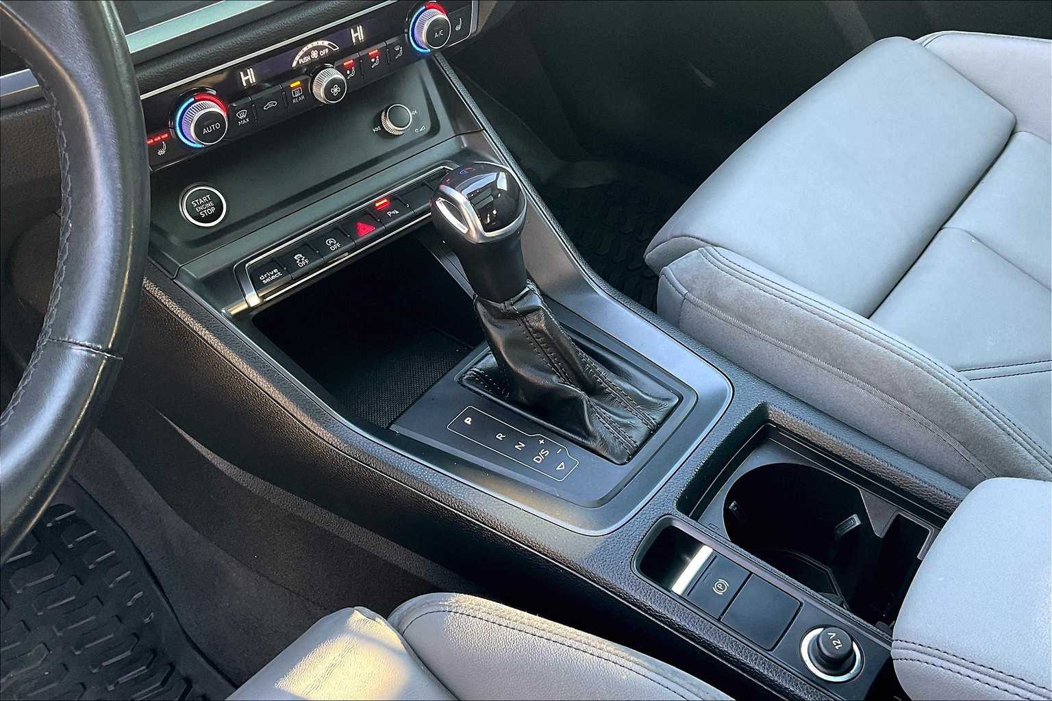 2022 Audi Q3 S line Premium - Photo 20