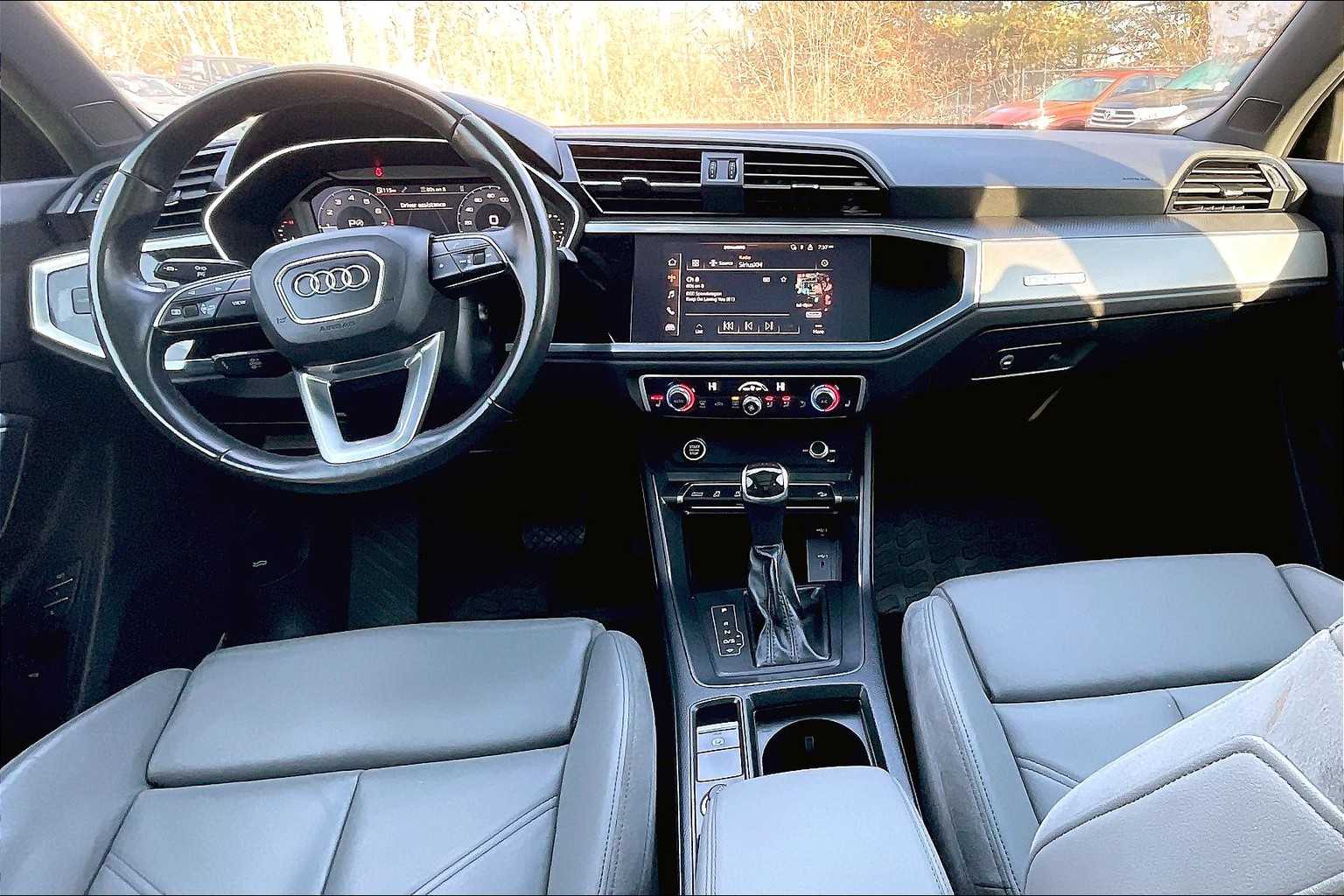 2022 Audi Q3 S line Premium - Photo 21