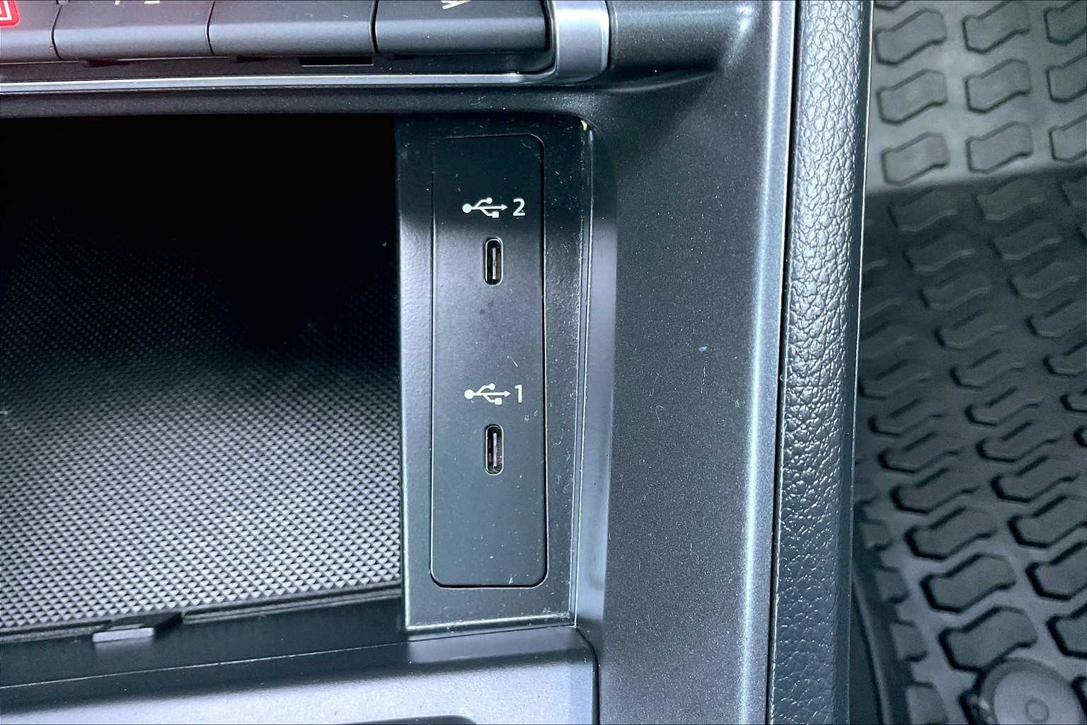 2022 Audi Q3 S line Premium - Photo 26
