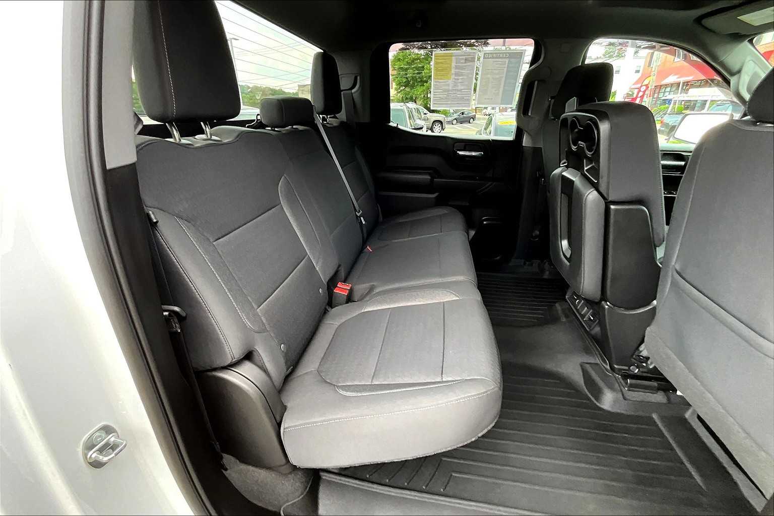 2022 Chevrolet Silverado 1500 LTD LT - Photo 16
