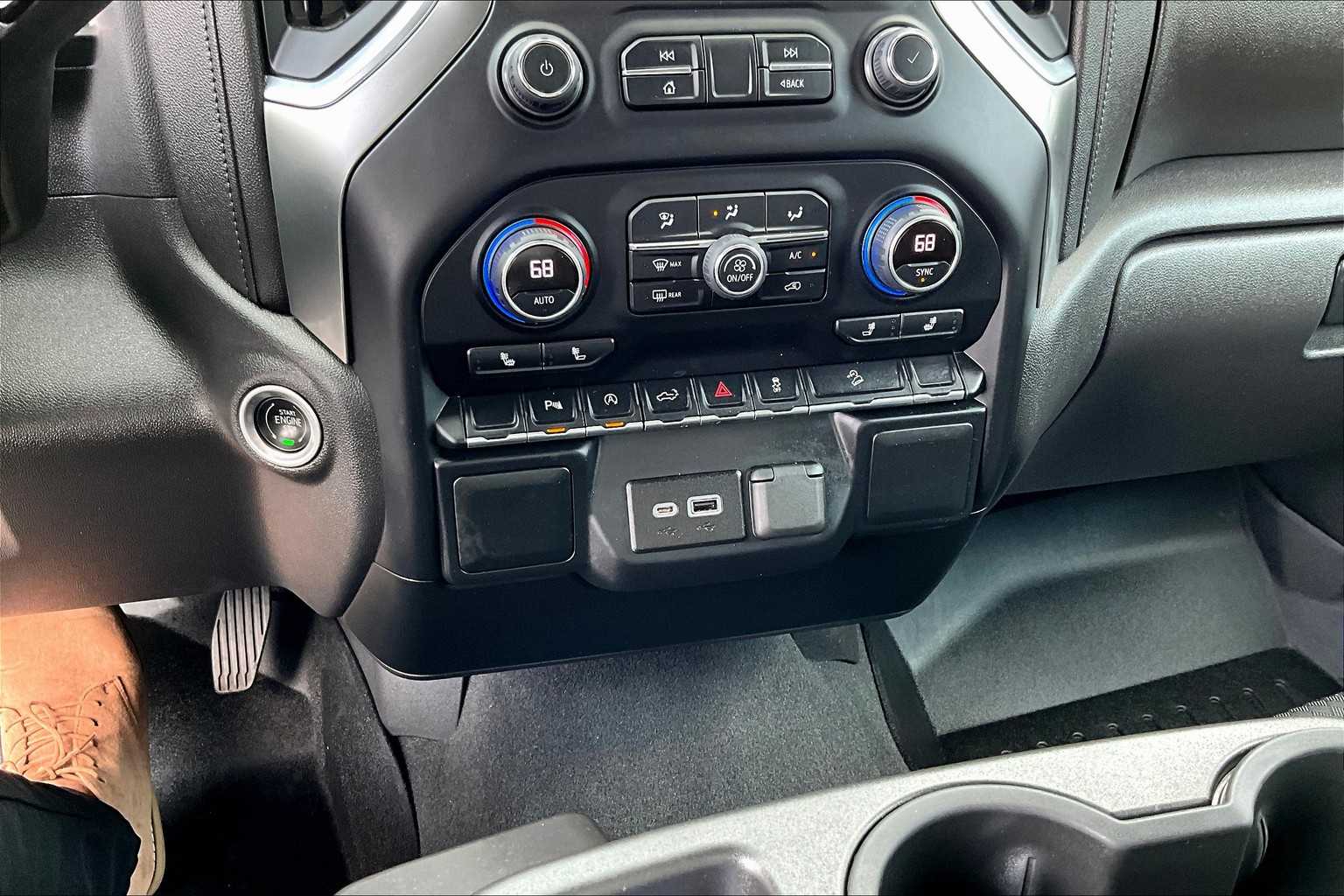 2022 Chevrolet Silverado 1500 LTD LT - Photo 25