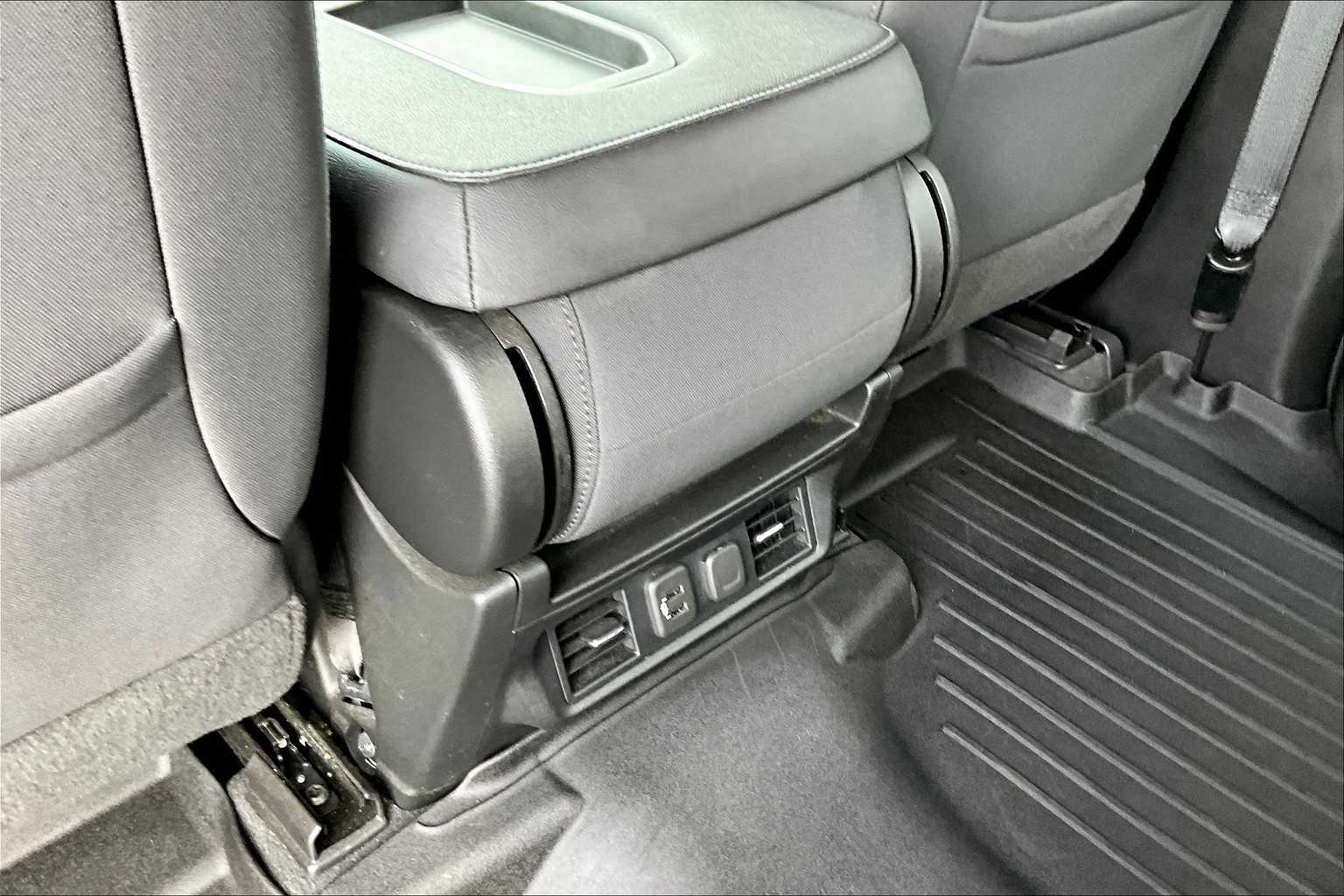 2022 Chevrolet Silverado 1500 LTD LT - Photo 26