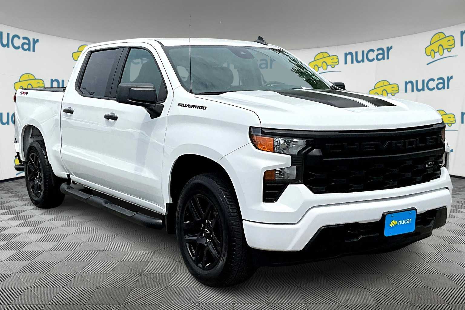 2024 Chevrolet Silverado 1500 Custom