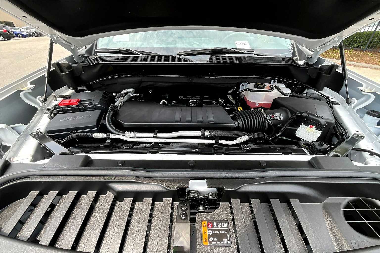 2024 Chevrolet Silverado 1500 Custom - Photo 27