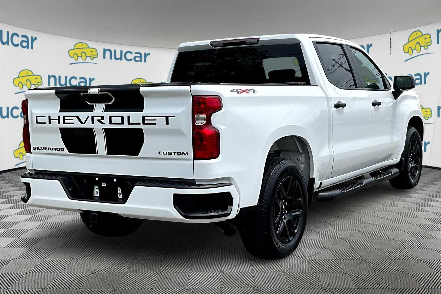 2024 Chevrolet Silverado 1500 Custom - Photo 6