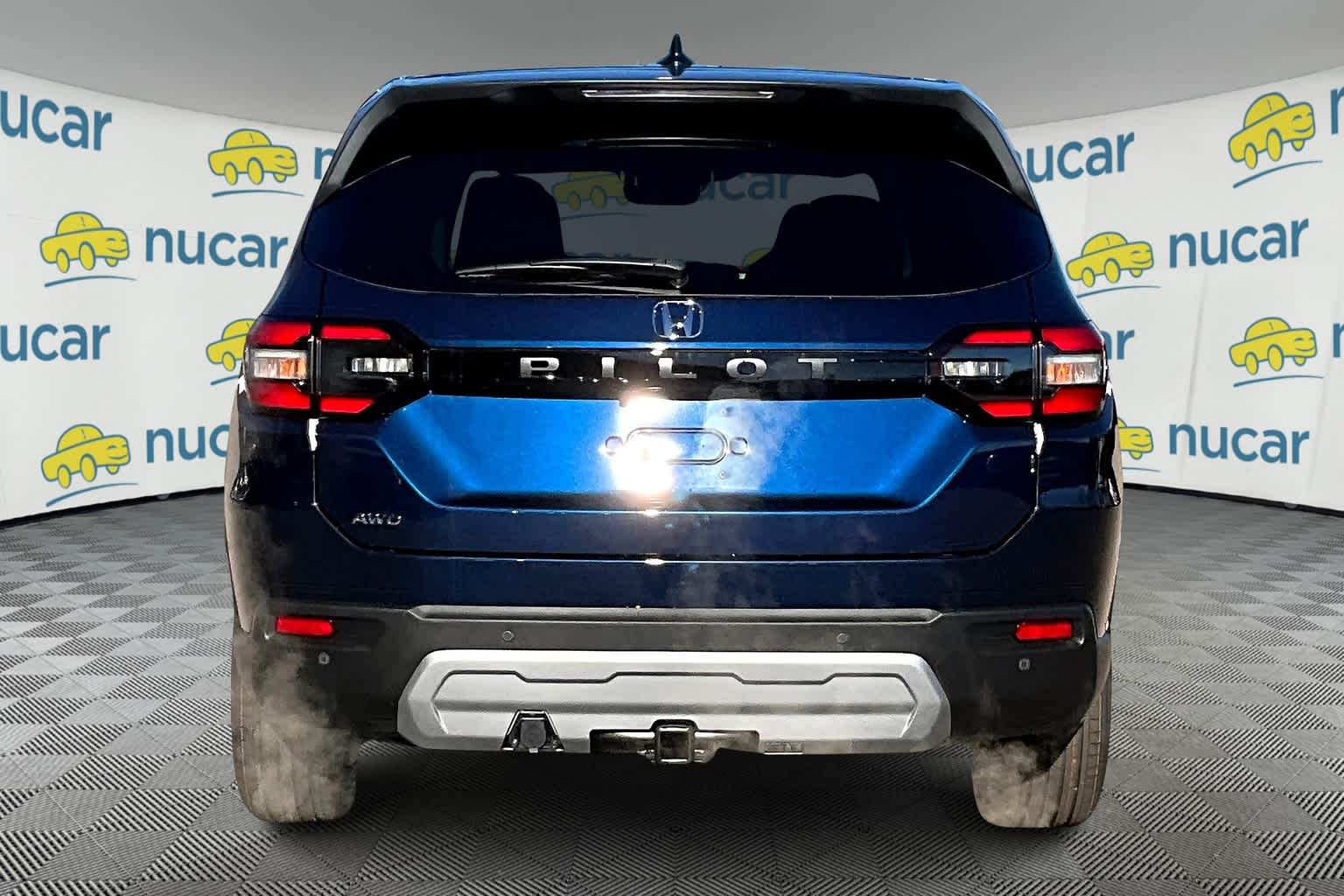 2025 Honda Pilot EX-L - Photo 6