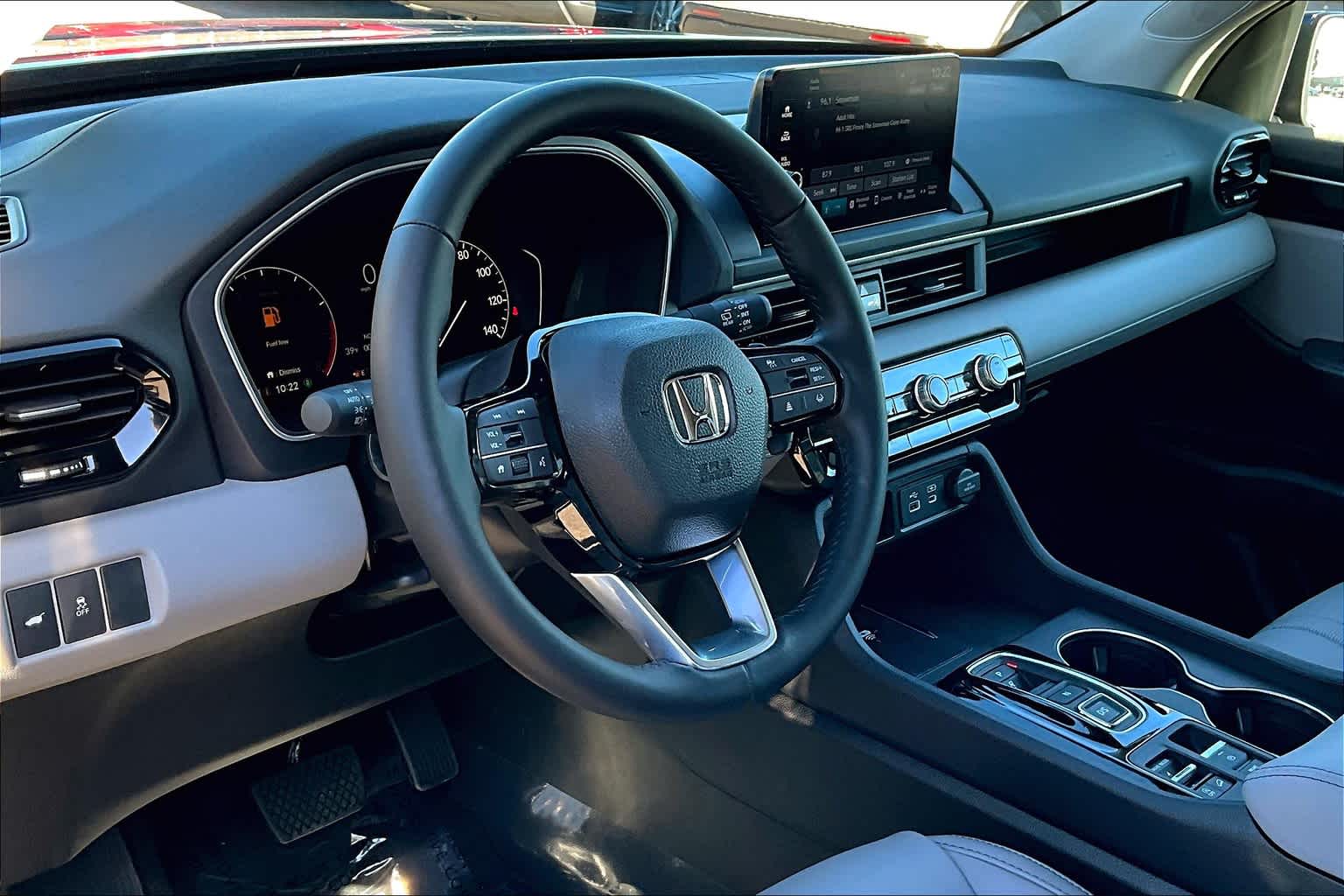 2025 Honda Pilot EX-L - Photo 9