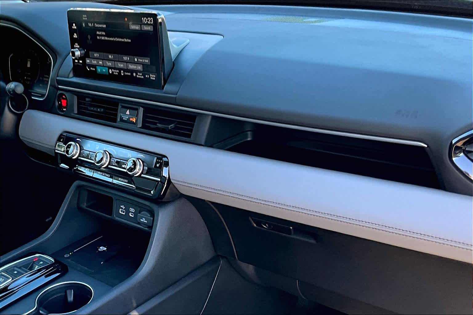 2025 Honda Pilot EX-L - Photo 10