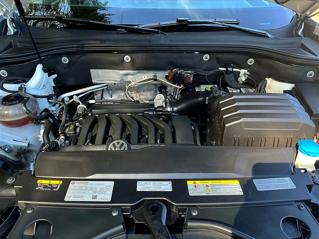 2022 Volkswagen Atlas 3.6L V6 SE w/Technology - Photo 36