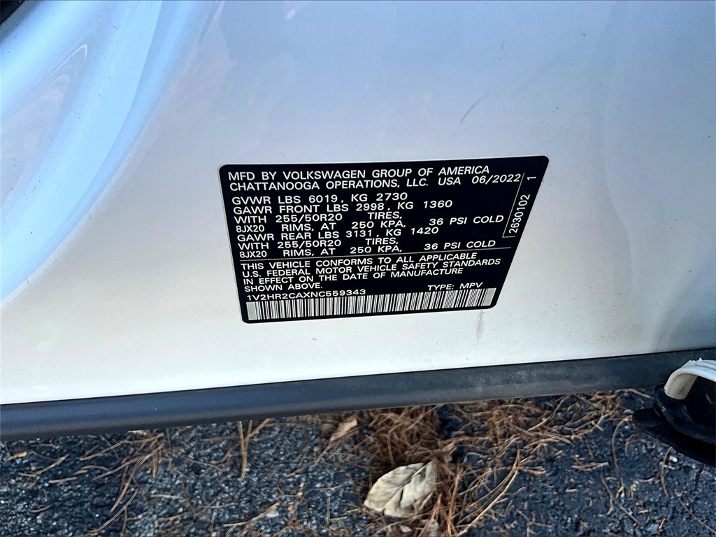 2022 Volkswagen Atlas 3.6L V6 SE w/Technology - Photo 37