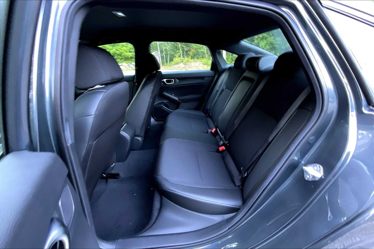 2026 Honda Civic Sport - Photo 15