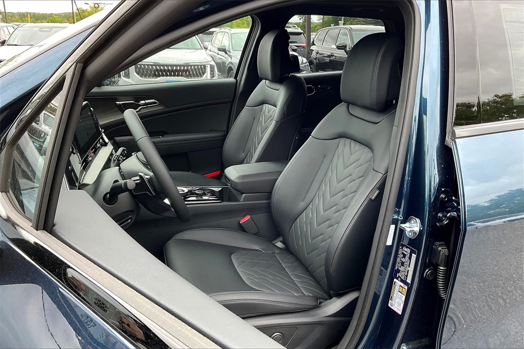 2025 Kia Sportage Plug-In Hybrid X-Line - Photo 11