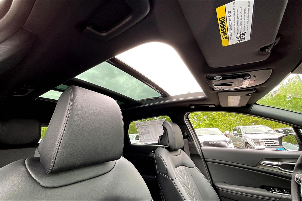 2025 Kia Sportage Plug-In Hybrid X-Line - Photo 18