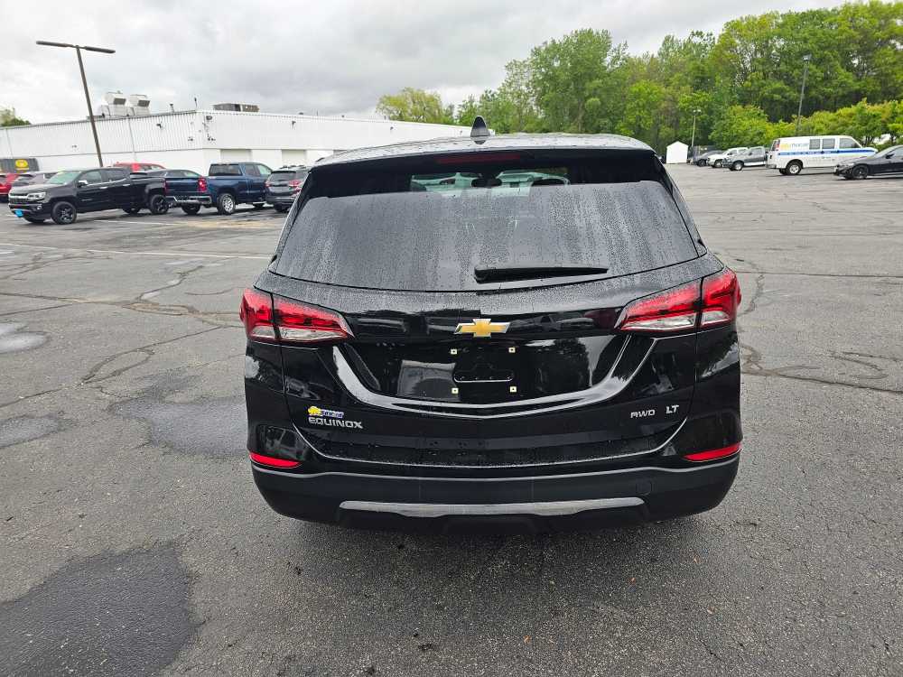 2023 Chevrolet Equinox LT - Photo 3