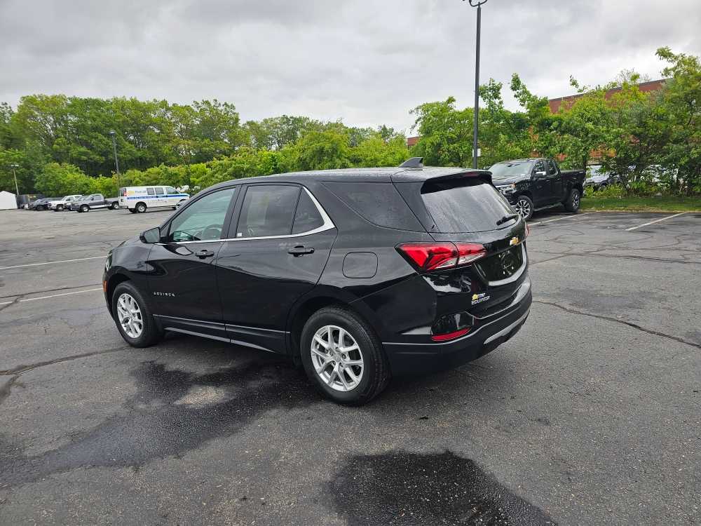 2023 Chevrolet Equinox LT - Photo 4