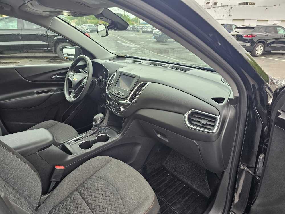 2023 Chevrolet Equinox LT - Photo 9