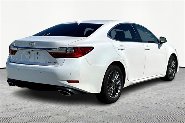 2018 Lexus ES 350 - Photo 6