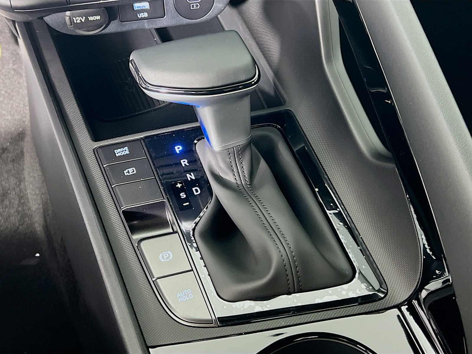 2025 Hyundai Elantra Hybrid SEL Sport - Photo 12