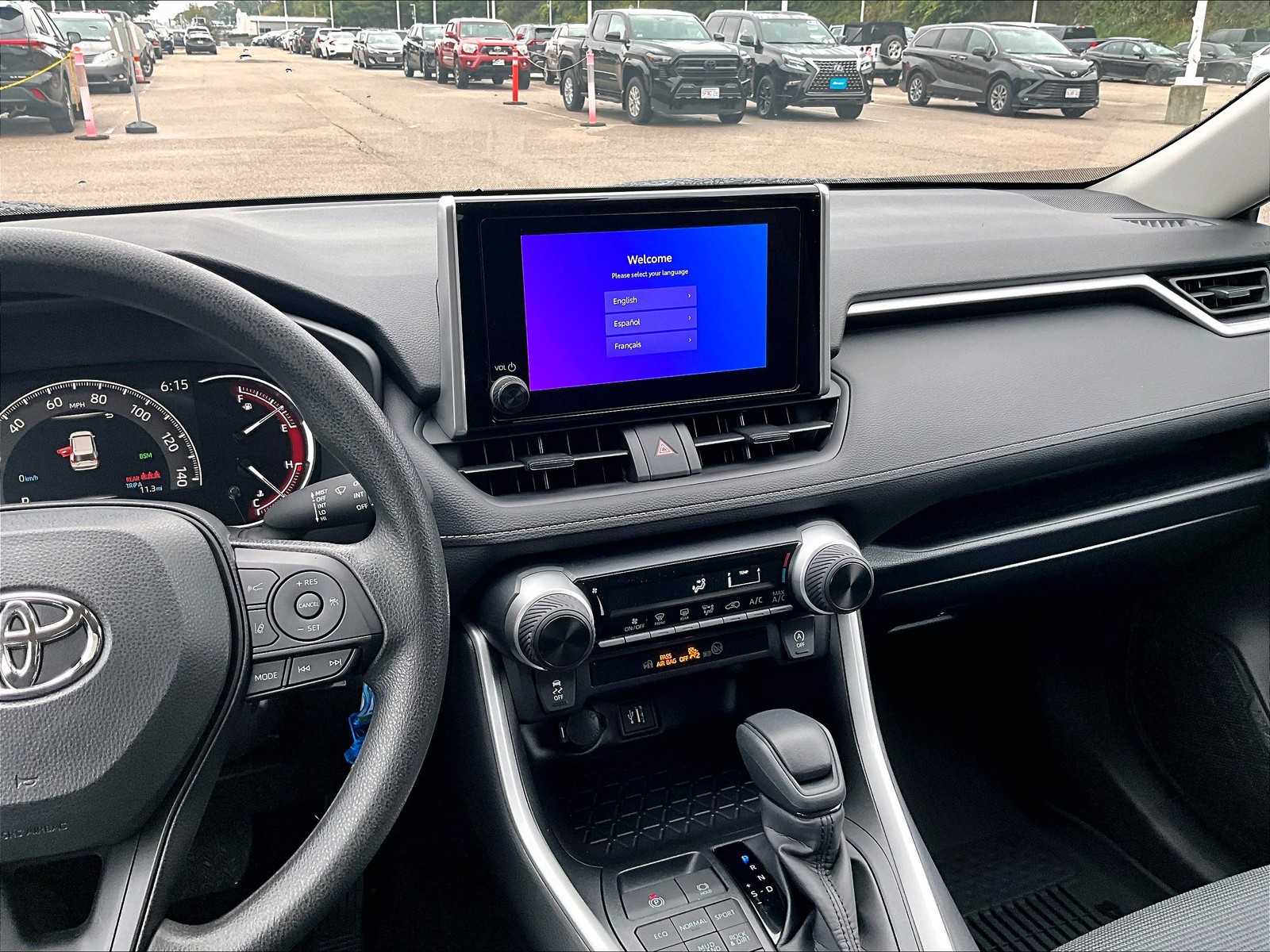 2025 Toyota RAV4 LE - Photo 13