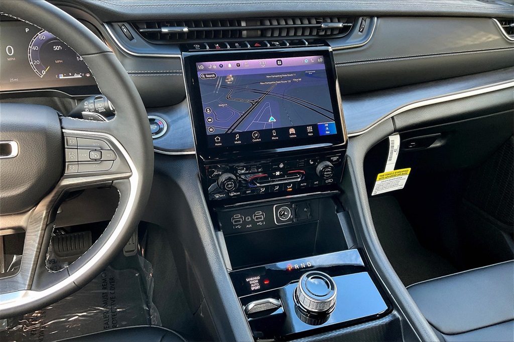 2025 Jeep Grand Cherokee Limited - Photo 13