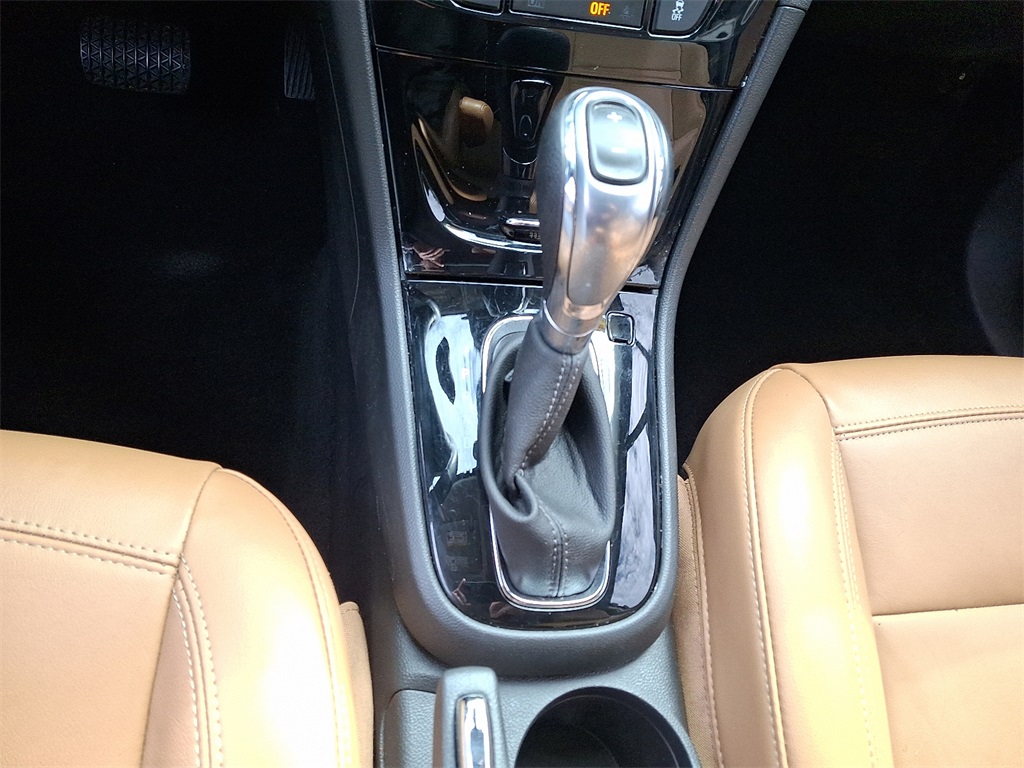 2019 Buick Encore Essence - Photo 16