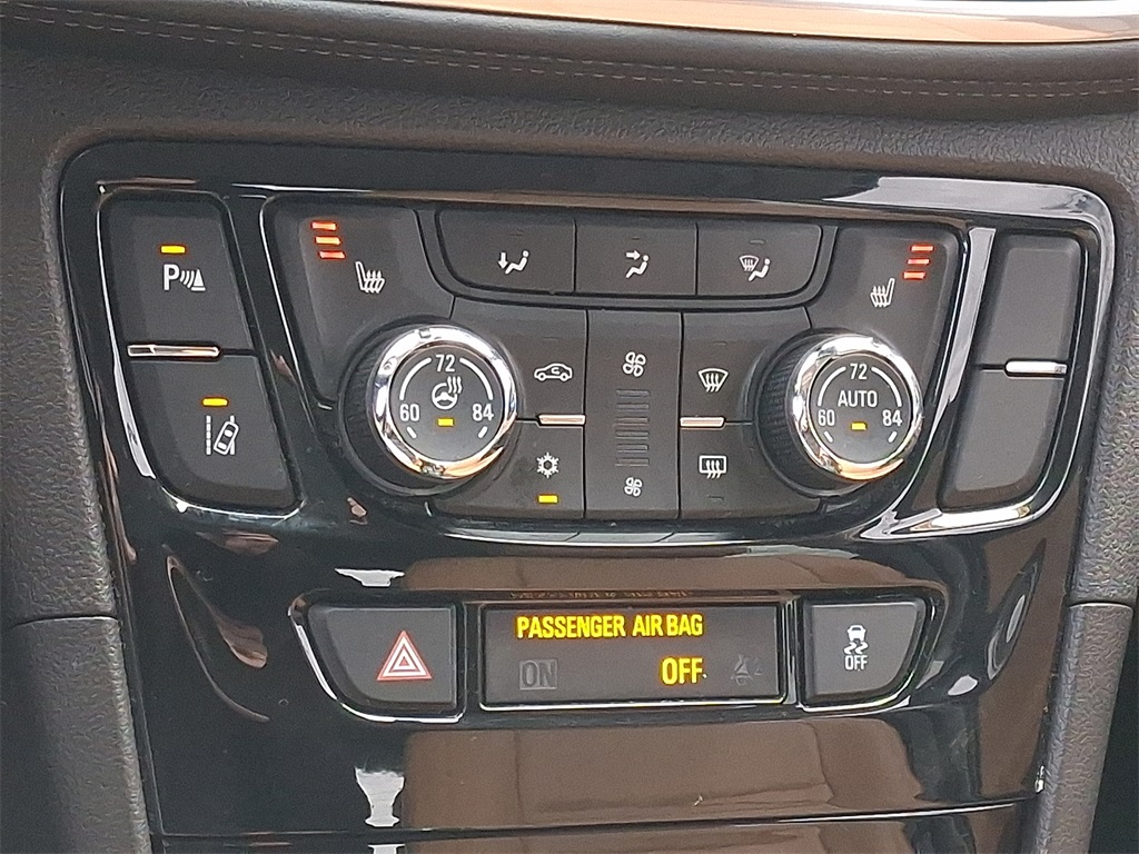2019 Buick Encore Essence - Photo 17