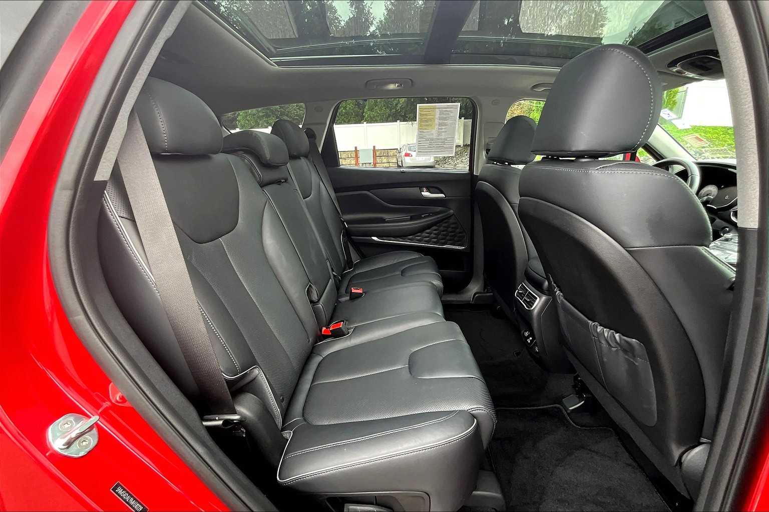 2021 Hyundai Santa Fe Limited - Photo 16