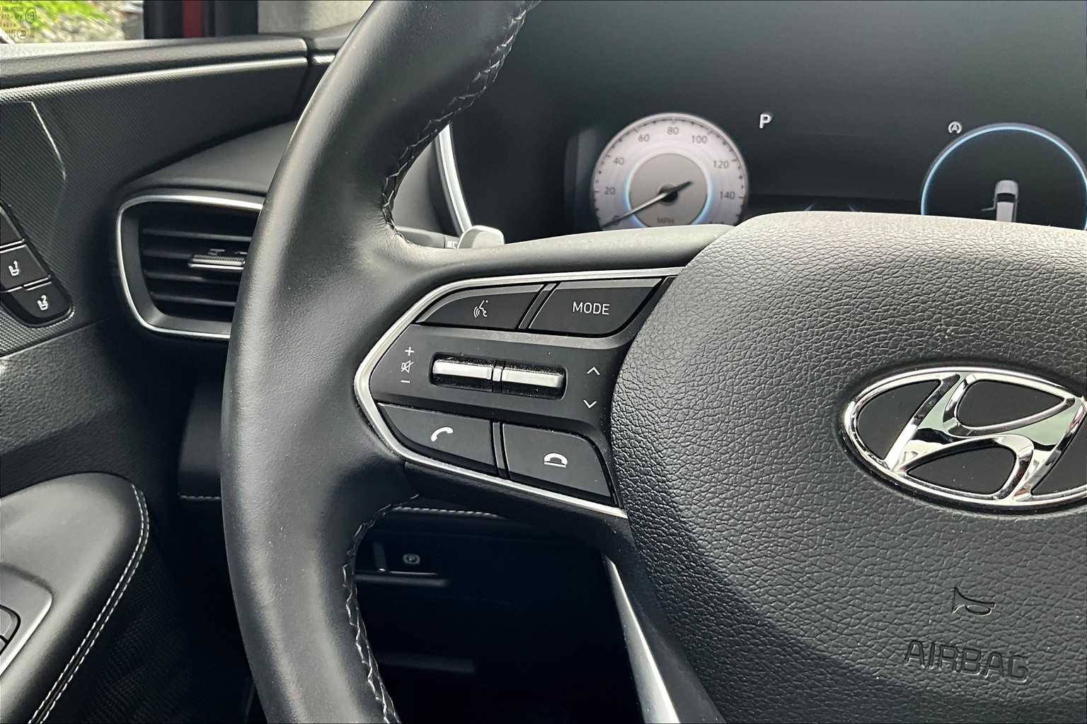 2021 Hyundai Santa Fe Limited - Photo 23