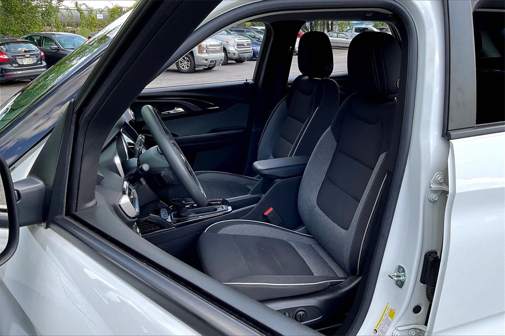 2023 Chevrolet TrailBlazer LT - Photo 10
