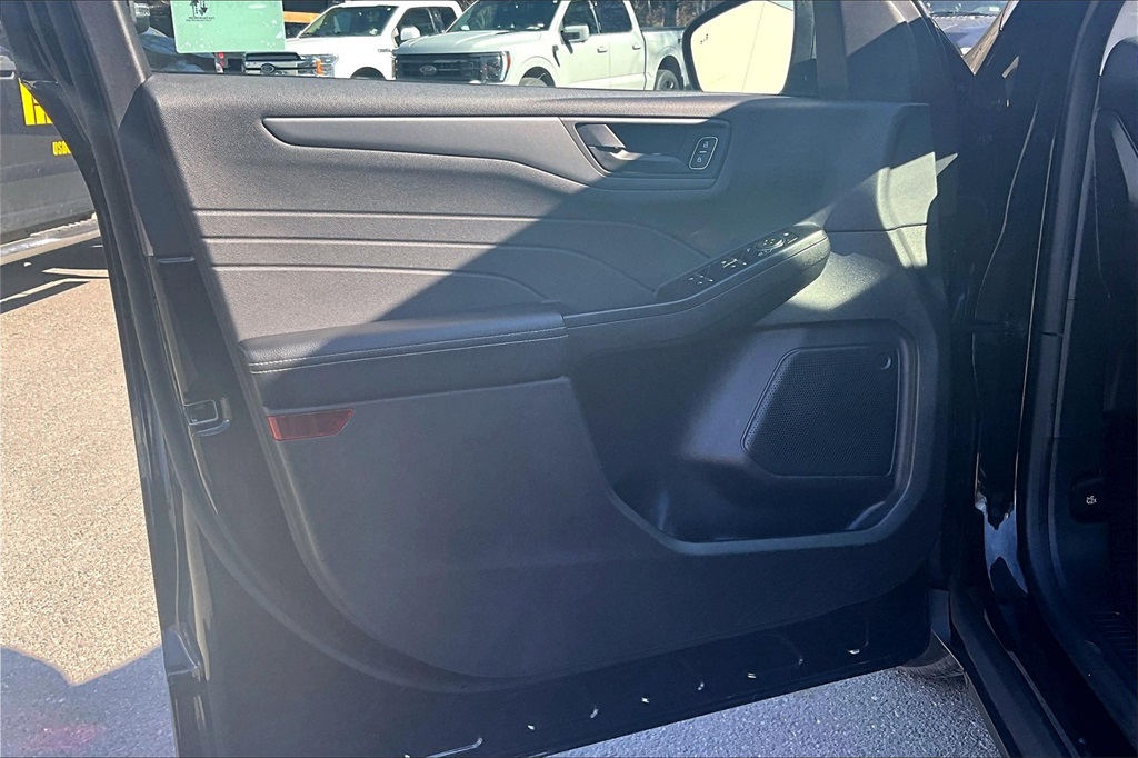 2024 Ford Escape Active - Photo 18